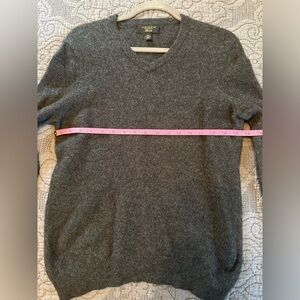 Beautiful cashmere sweater